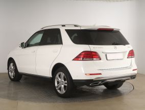 Mercedes-Benz GLE - 2016
