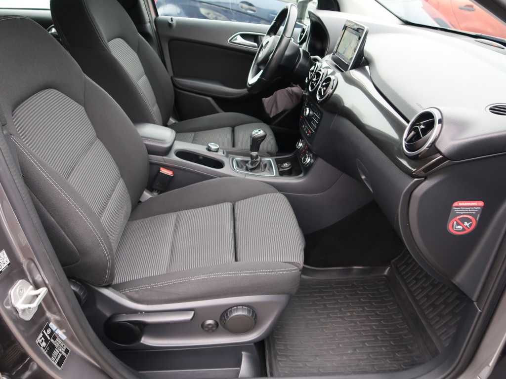 Mercedes-Benz B
