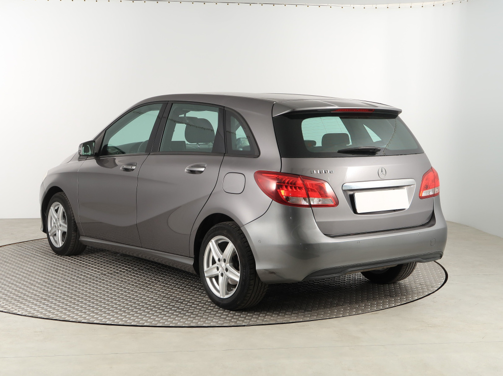Mercedes-Benz B