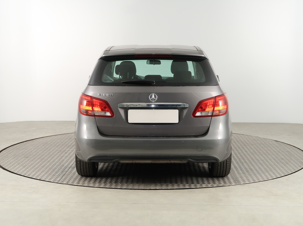 Mercedes-Benz B
