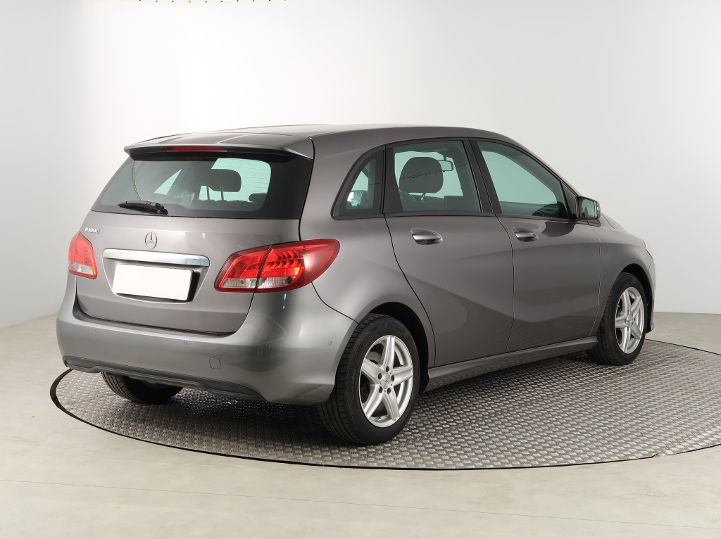 Mercedes-Benz B