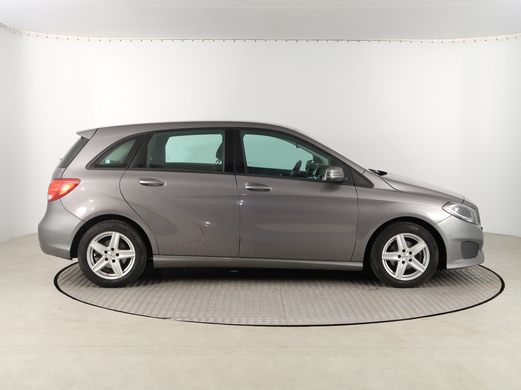 Mercedes-Benz B