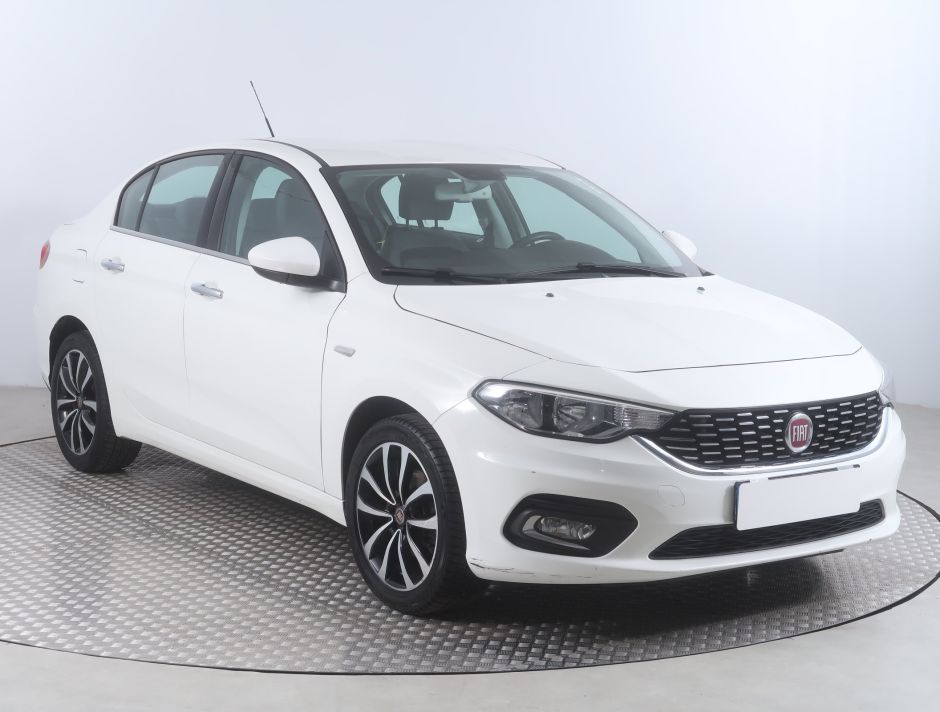 Fiat Tipo - 2016