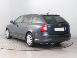 Škoda Octavia 2010