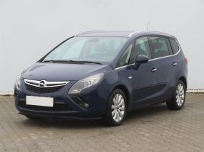 Opel Zafira Tourer - 2012