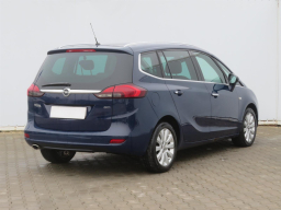 Opel Zafira Tourer 2012