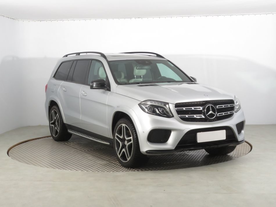 Mercedes-Benz GLS - 2017
