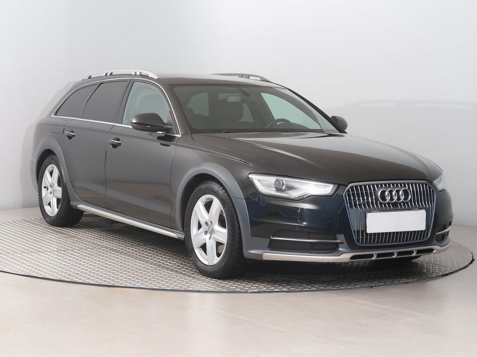 Audi Allroad - 2014
