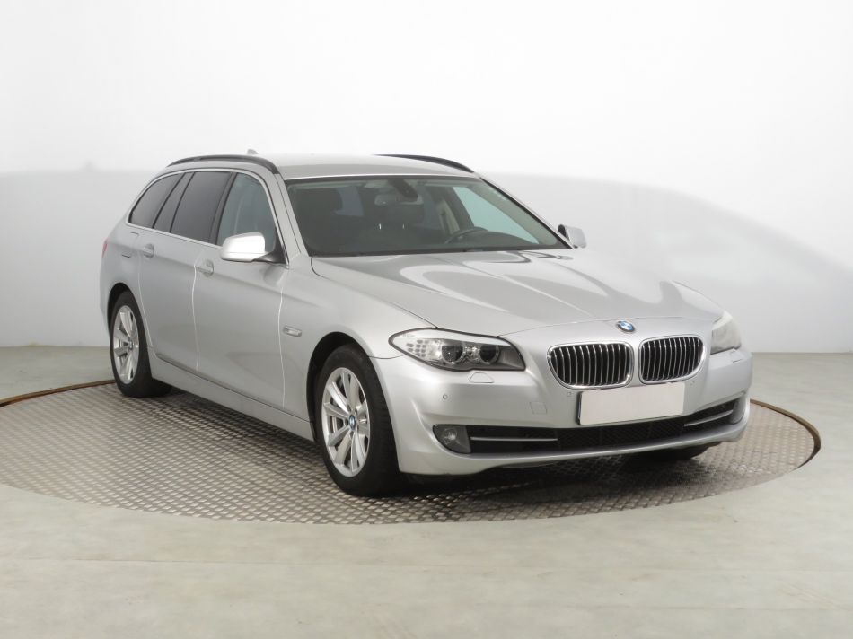 BMW 5 - 2012