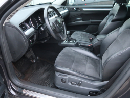 Škoda Superb 2010