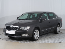 Škoda Superb 2010