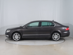 Škoda Superb 2010