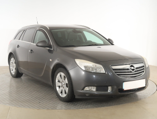 Opel Insignia, 2010