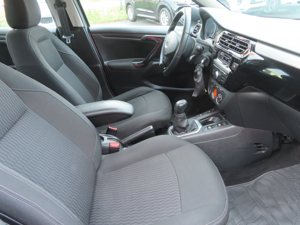 Peugeot 301
