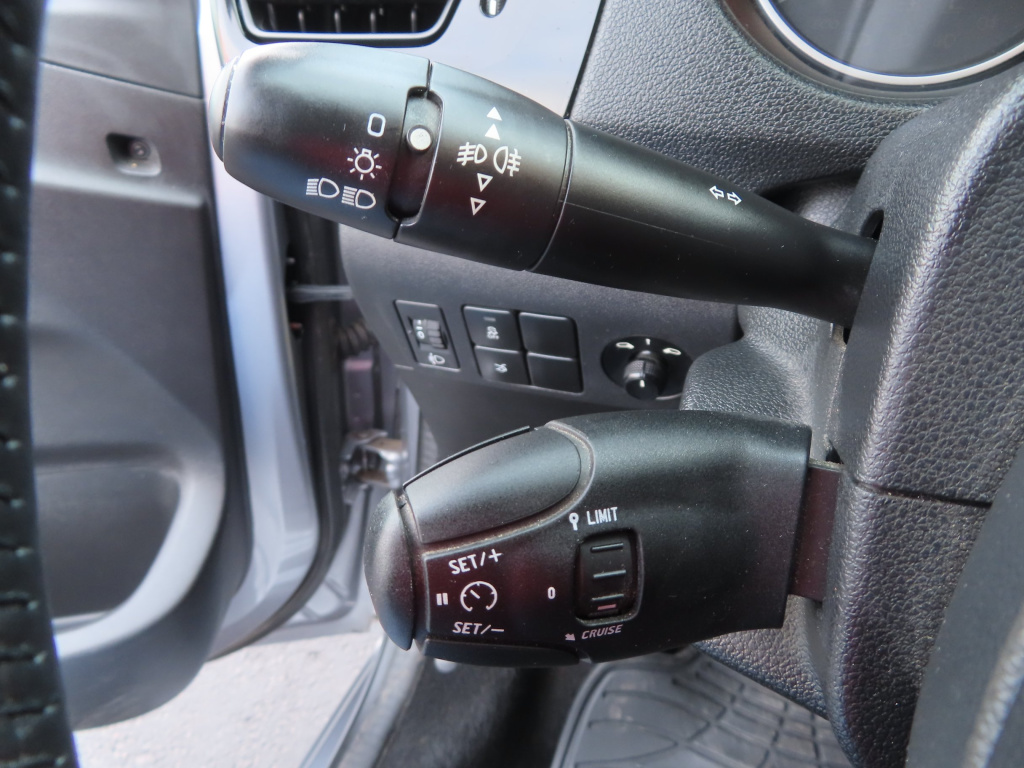 Peugeot 301