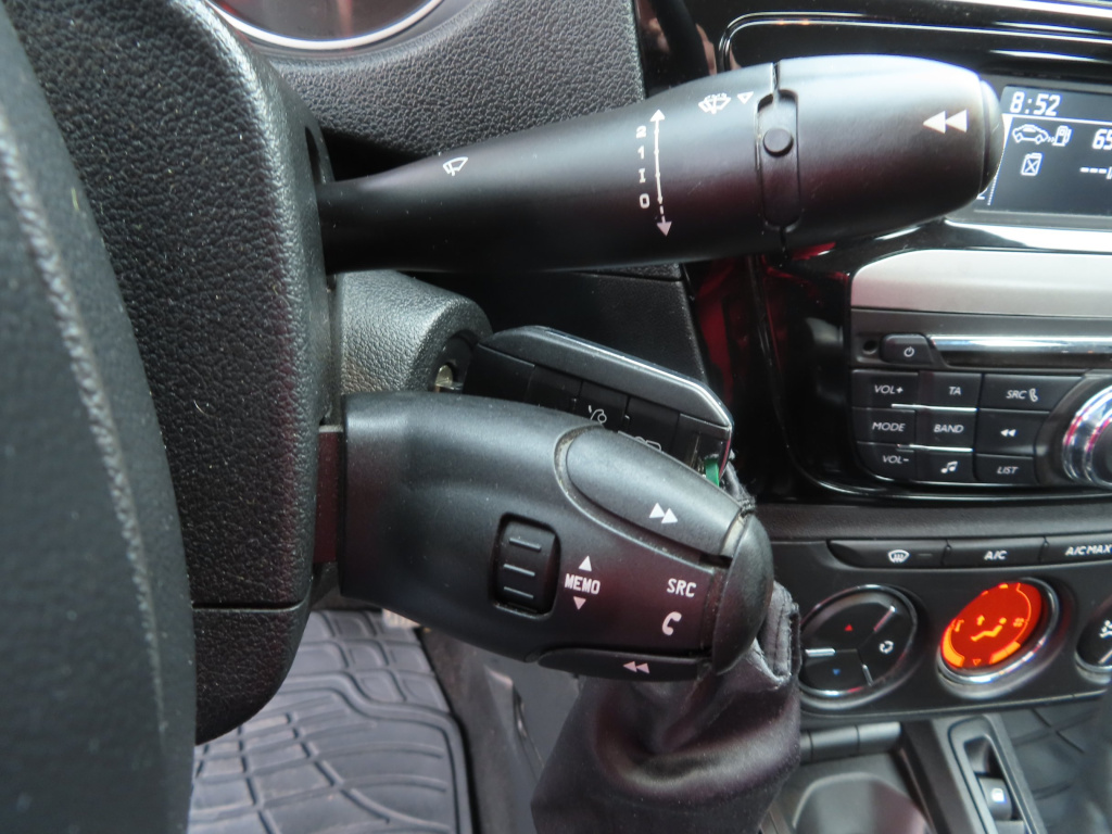 Peugeot 301