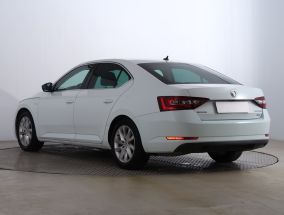 Skoda Superb - 2015