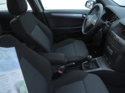 Opel Astra 2004
