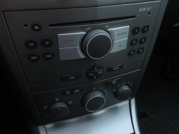 Opel Astra 2004