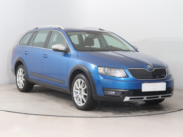 Škoda Octavia Scout 2015