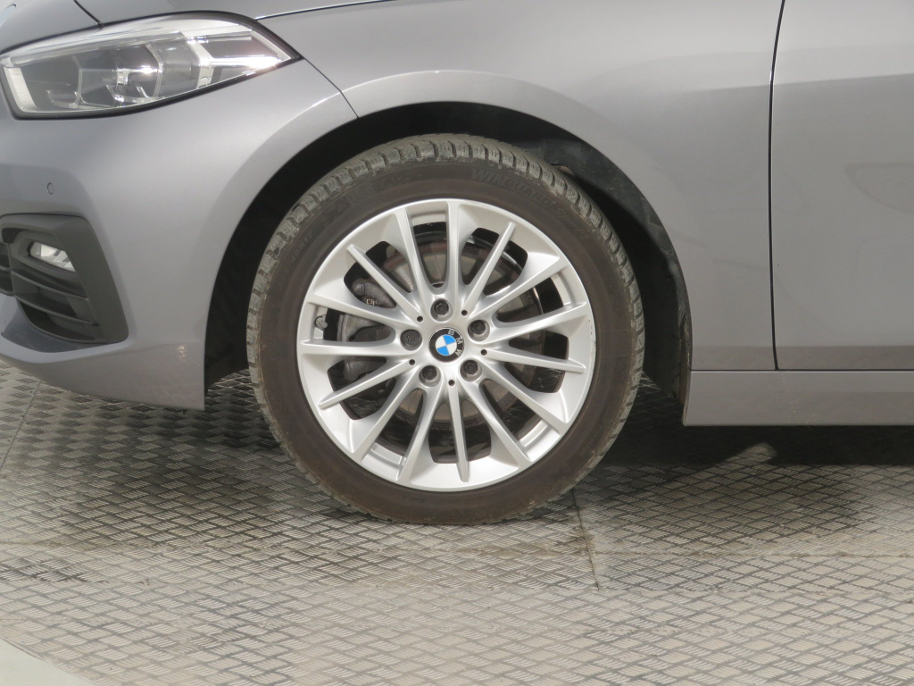 BMW 1