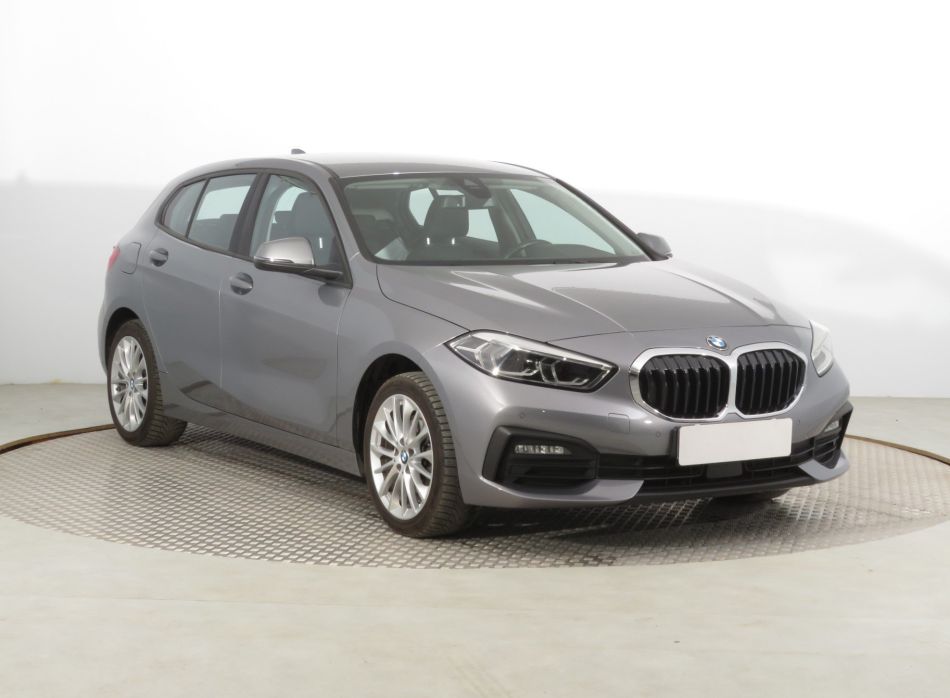 BMW 1 - 2022
