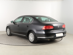 Volkswagen Passat 2011