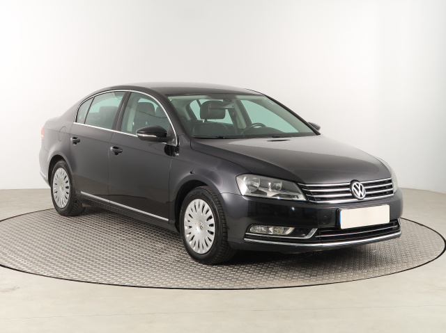 Volkswagen Passat 2011