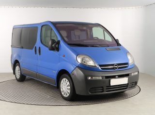 Opel Vivaro, 2003