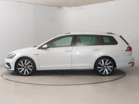 Volkswagen Golf - 2017