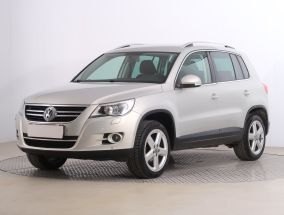 Volkswagen Tiguan - 2010