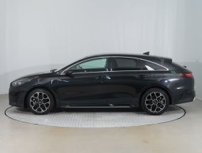 Kia ProCeed - 2025