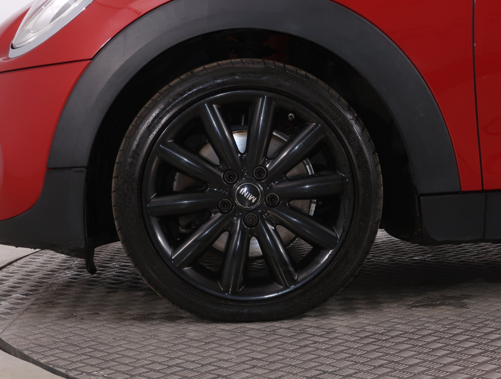 MINI 5-door
