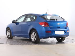 Chevrolet Cruze - 2012