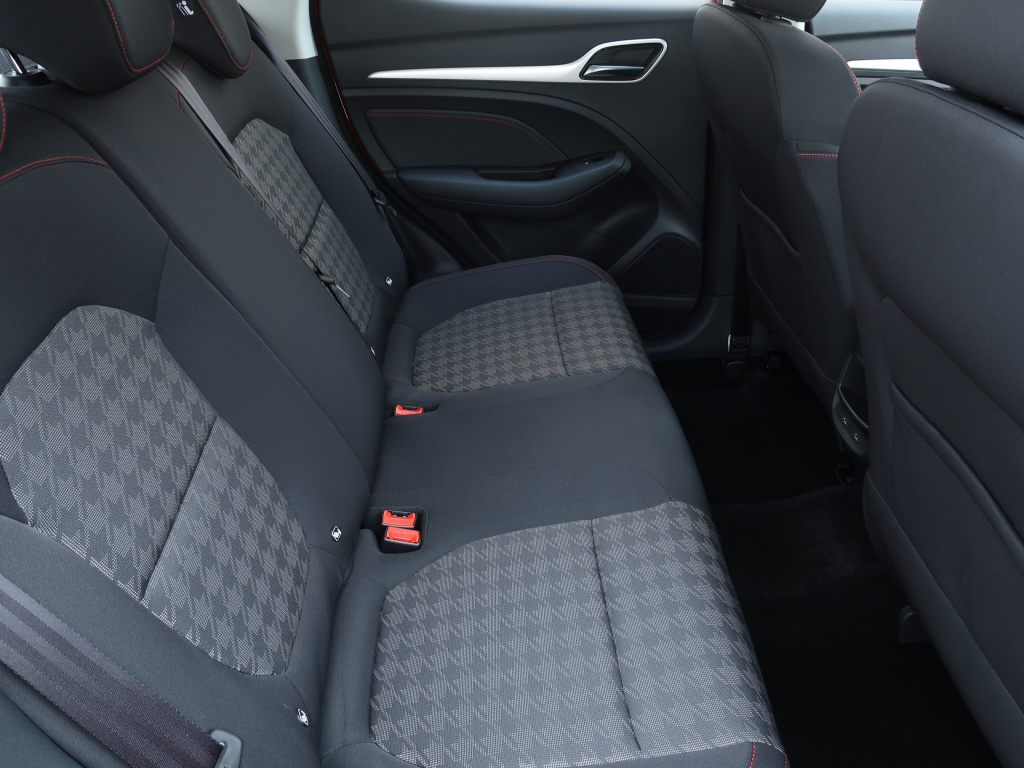 MG ZS SUV