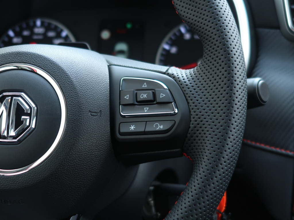 MG ZS SUV