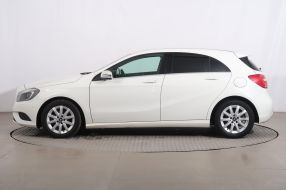 Mercedes-Benz A - 2014