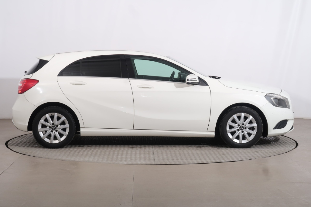 Mercedes-Benz A