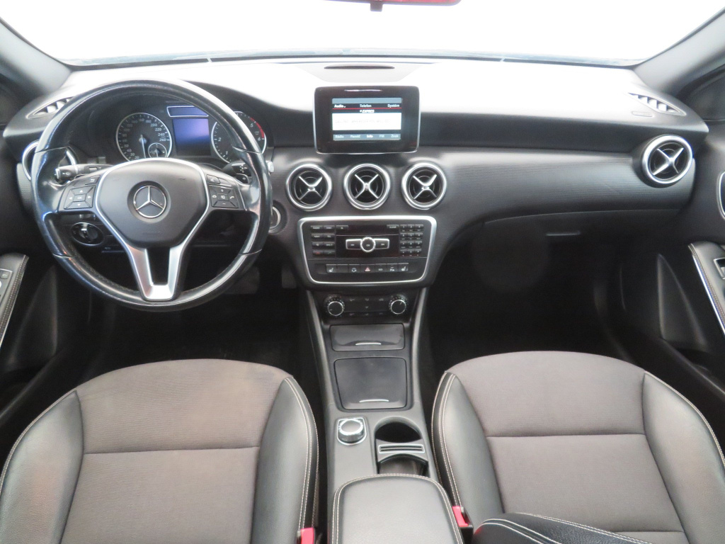 Mercedes-Benz A