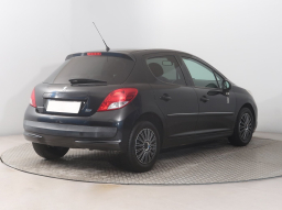 Peugeot 207 2011