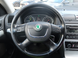 Škoda Octavia Scout 2011