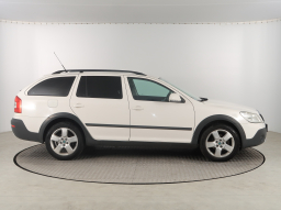 Škoda Octavia Scout 2011