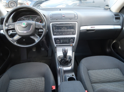 Škoda Octavia Scout 2011