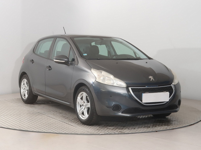 Peugeot 208 2014