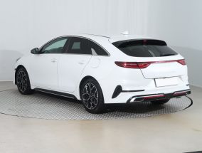 Kia ProCeed - 2025