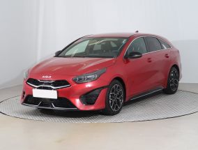 Kia ProCeed - 2025
