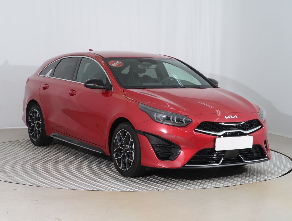 Kia ProCeed - 2025