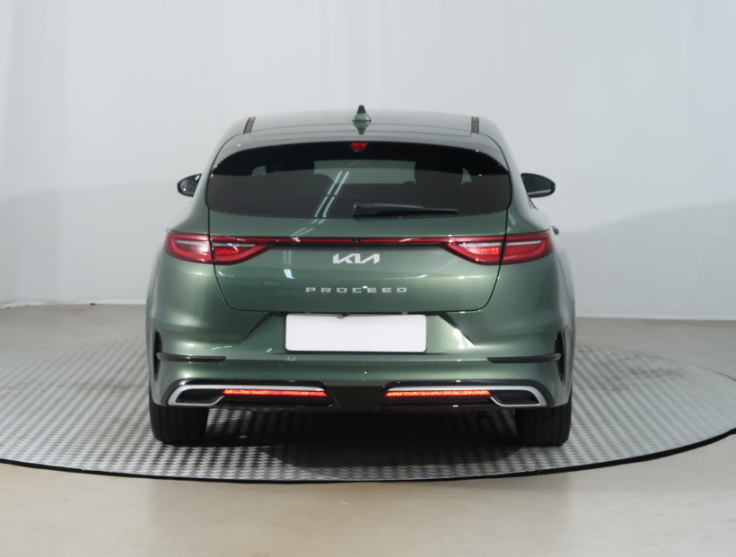 Kia ProCeed, 2025