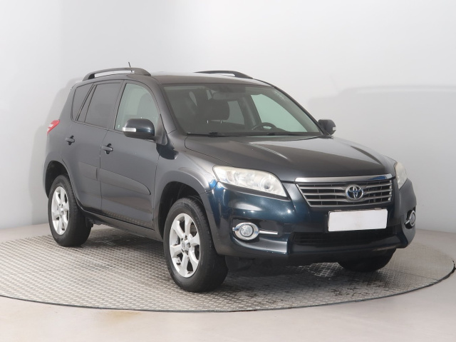 Toyota RAV4 2010