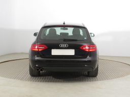 Audi A4 2014